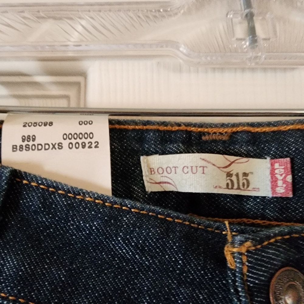 Levi's Women's 515 Bootcut jeans 18M - Picture 4 of 6